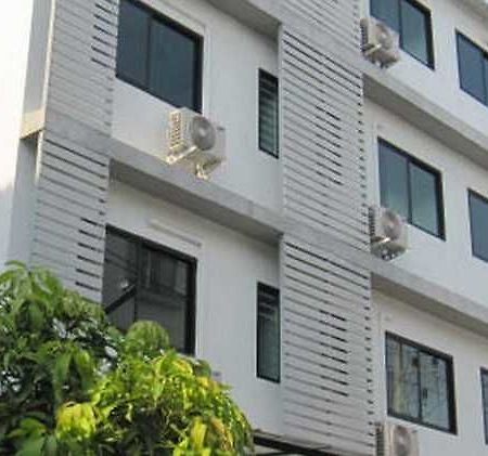 Le Pure Hotel Chiangmai SHA Chiang Mai Bagian luar foto