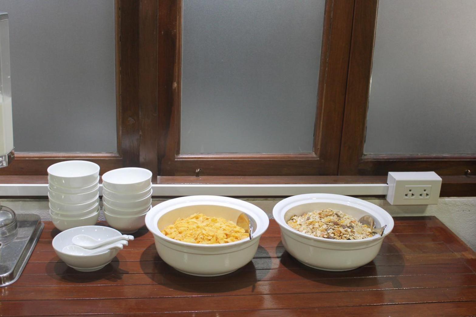 Le Pure Hotel Chiangmai SHA Chiang Mai Bagian luar foto